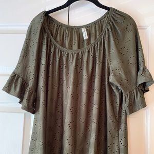 Cute, cool summer top Size 1X